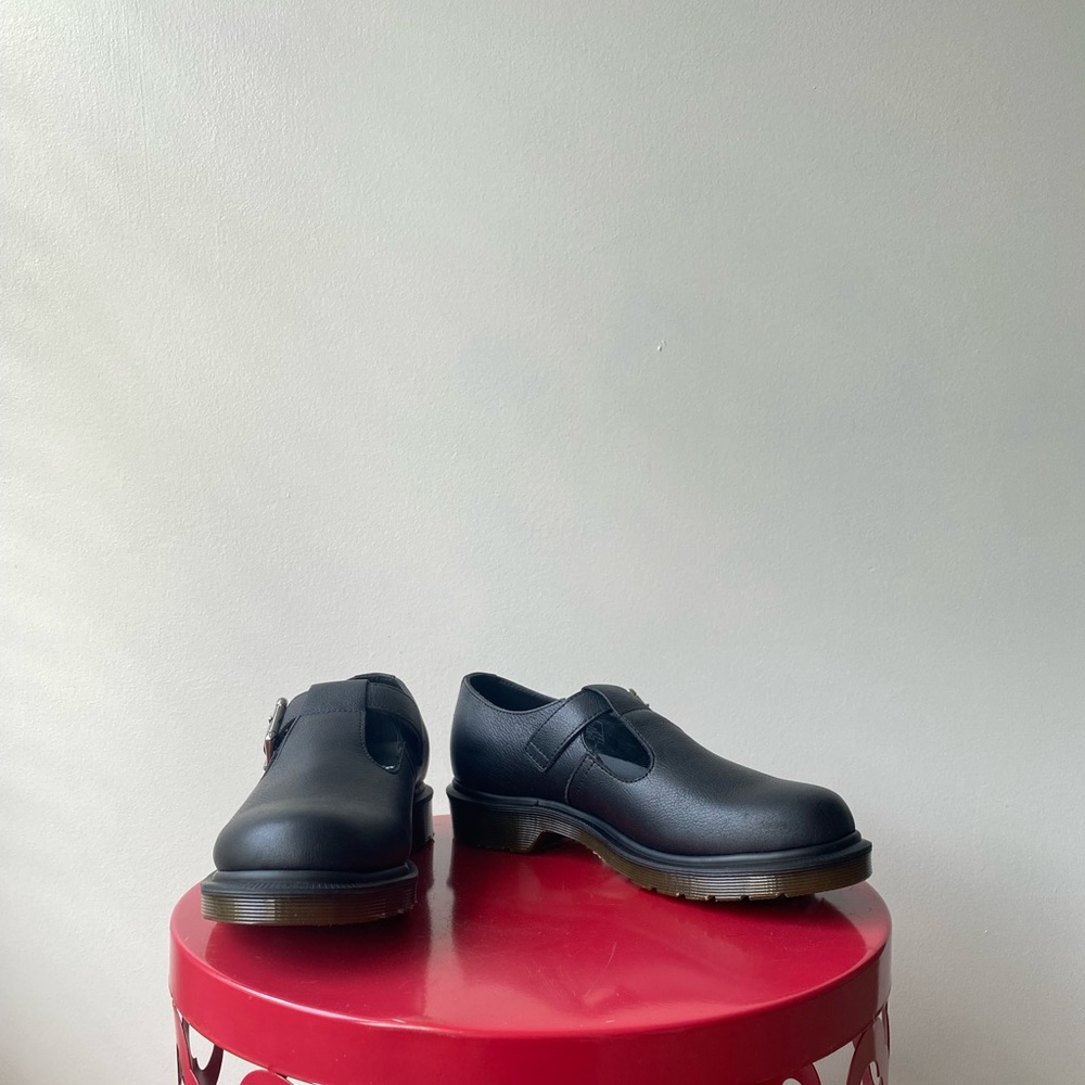 Dr. Martens Air Wair Polley Smooth Leather Mary Janes PW Black